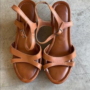 Cathy Jean brown wedges. Size 36.